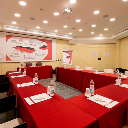 Una Hotels Galles Milano Esterno foto