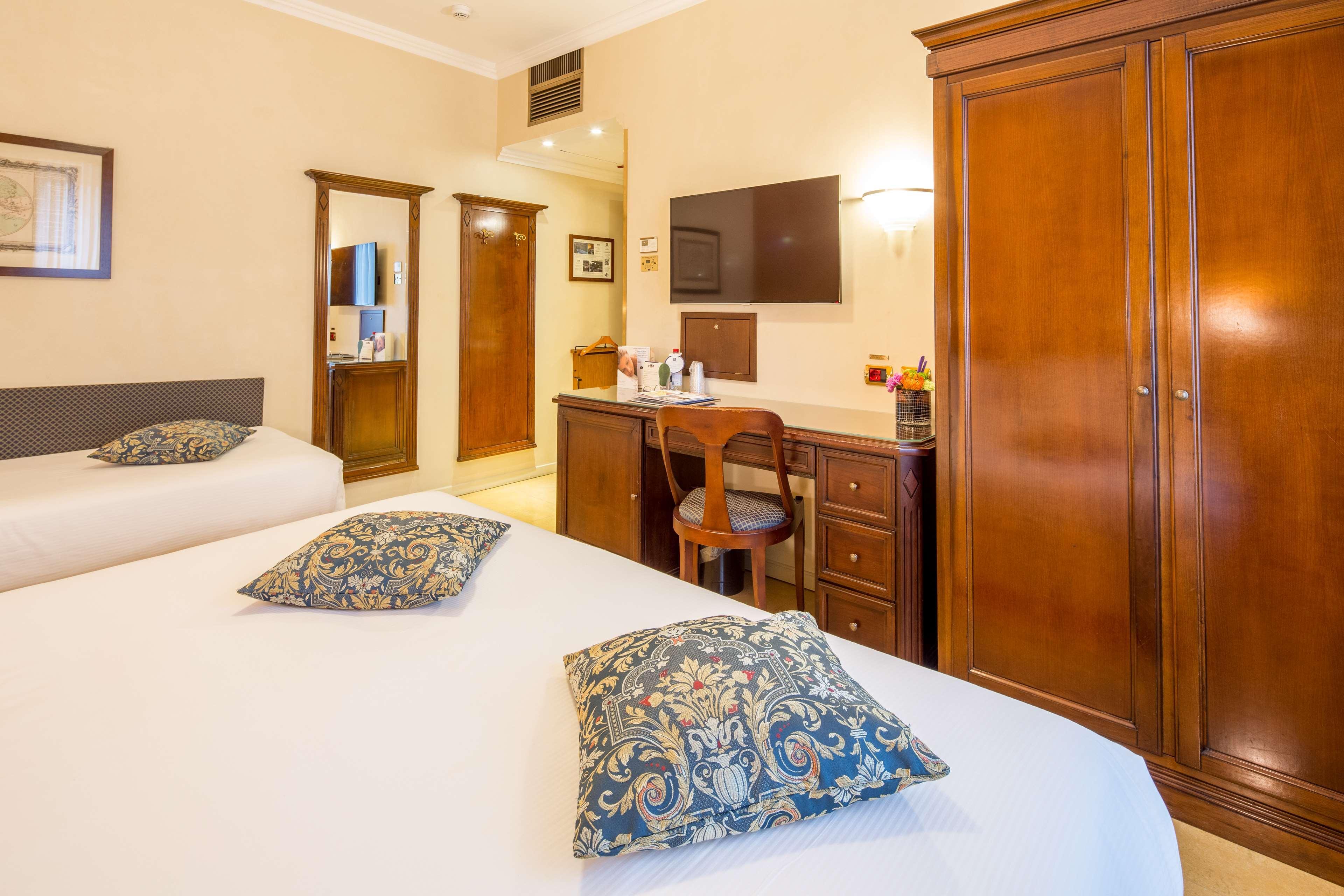 Una Hotels Galles Milano Esterno foto