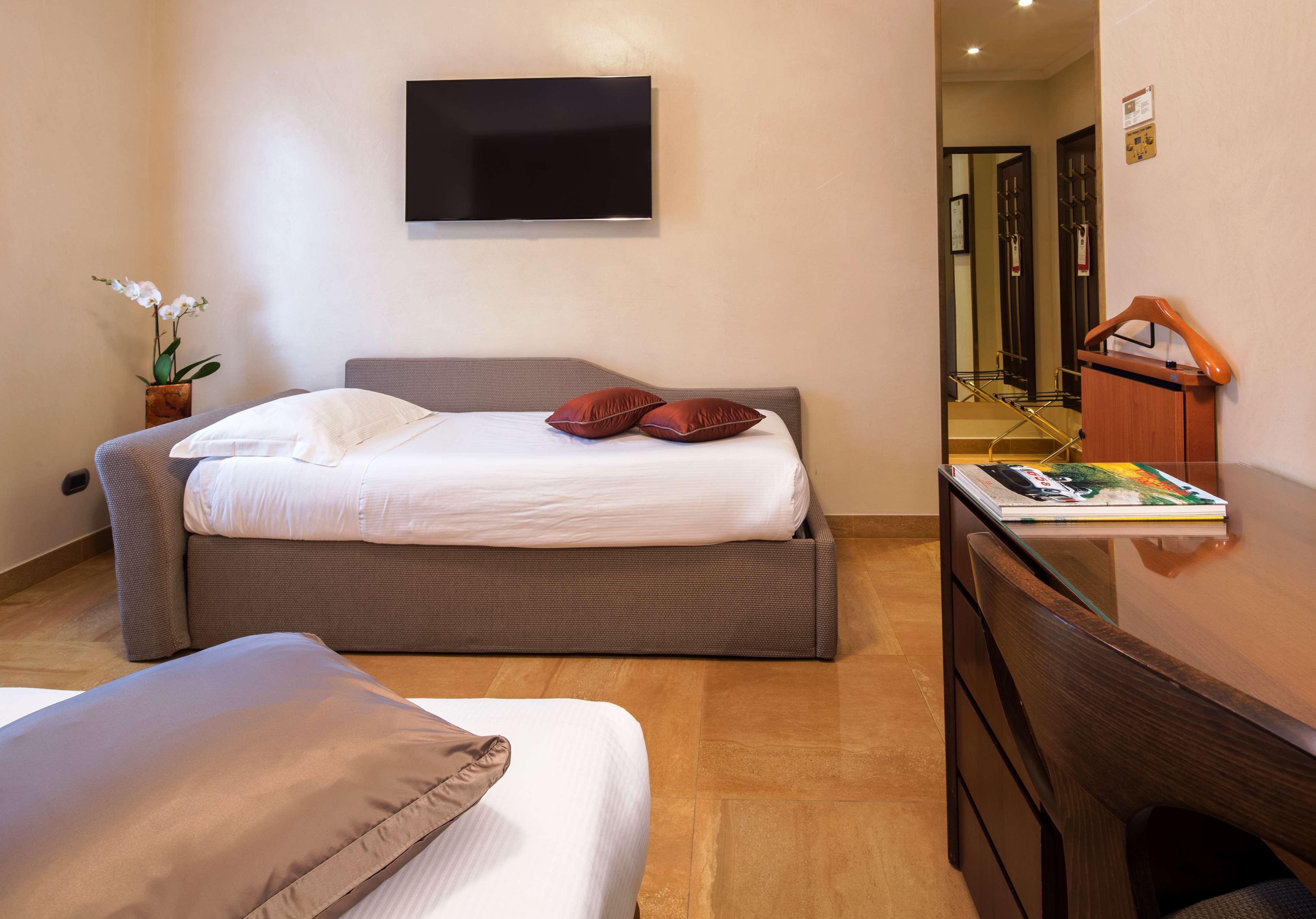 Una Hotels Galles Milano Esterno foto